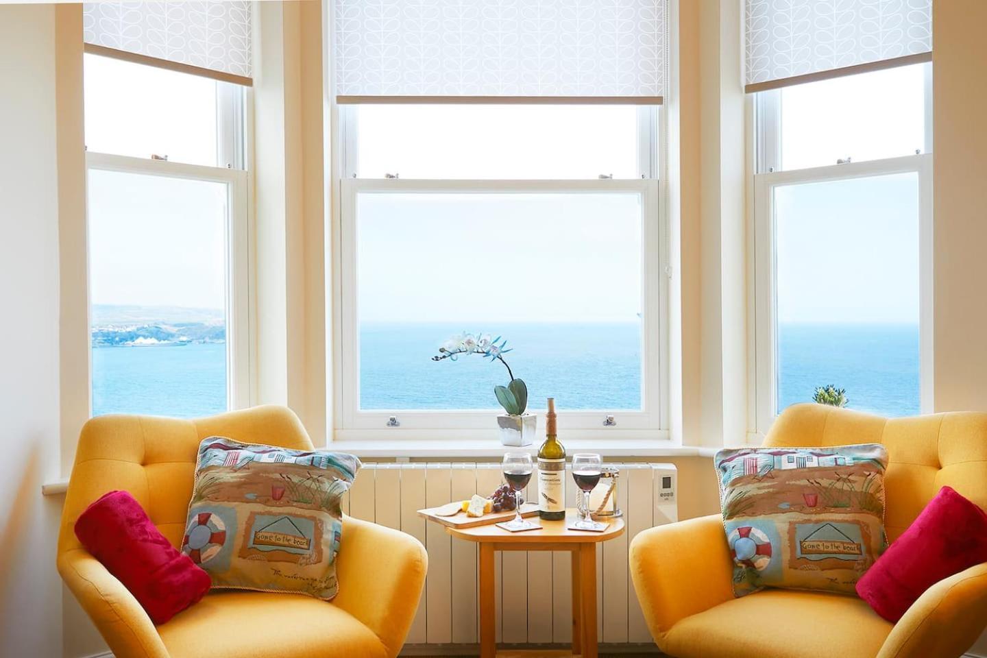 スカーバラDenelea - Stunning Sea Views!アパートメント エクステリア 写真